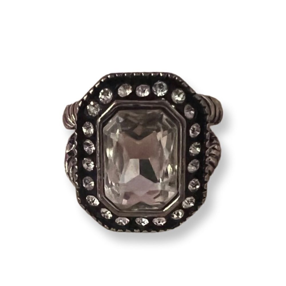 🤯5/$25🤯 Stretchy White Crystal Silver Ring